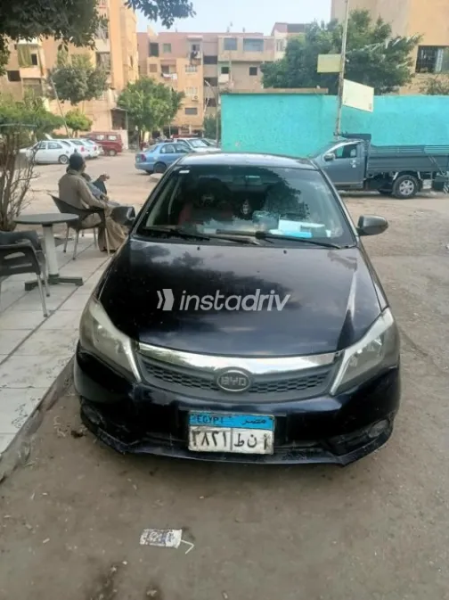 بى واى دى‬ F3 2021 أبيض مستعملة للبيع - 4