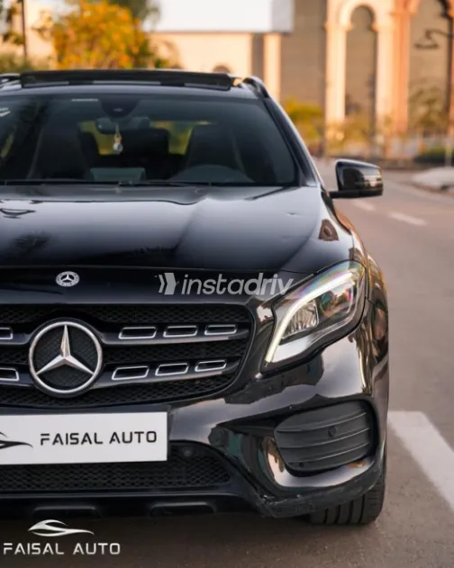 Mercedes GLA 200 2020 Black Used for Sale - 8