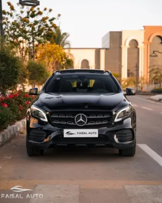 Mercedes GLA 200 2020 Black Used for Sale
