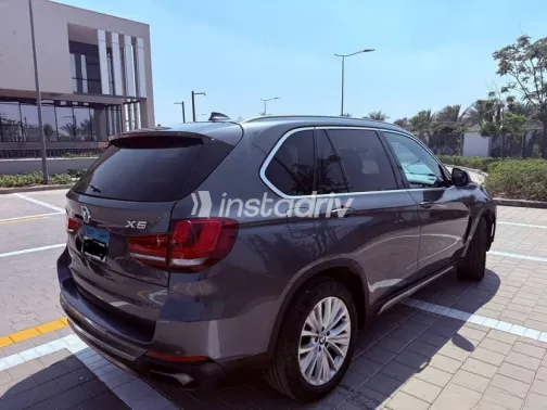 بي ام دبليو X5 2015 رمادي مستعملة للبيع - 6