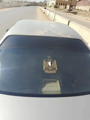 نيسان صنى 2008 ذهبي مستعملة للبيع