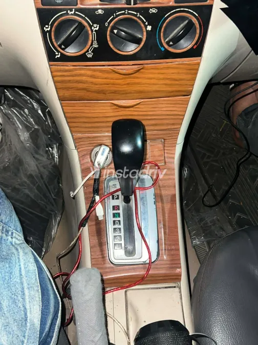 بى واى دى‬ F3 2012 أبيض مستعملة للبيع - 2