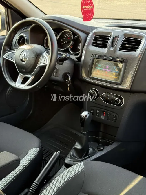Renault Sandero Step Way 2022 Gray Used for Sale - 2
