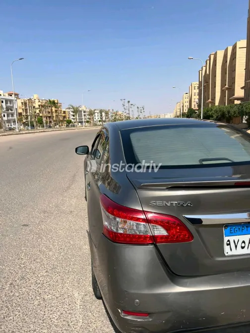 Nissan Sentra 2015 Bronze Used for Sale - 2