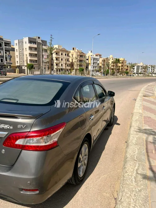 Nissan Sentra 2015 Bronze Used for Sale - 3
