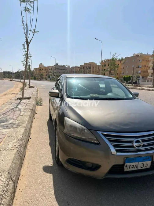Nissan Sentra 2015 Bronze Used for Sale - 8