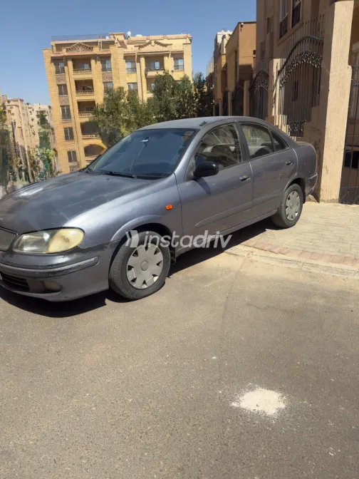 Nissan Sunny 2003 White Used for Sale - 3