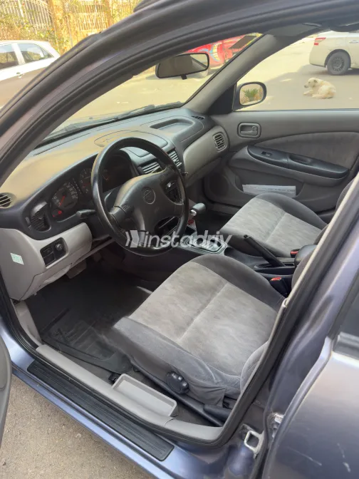 Nissan Sunny 2003 White Used for Sale - 7