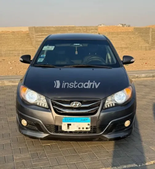 Hyundai Elantra 2020 White Used for Sale - 1