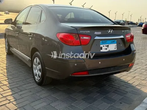Hyundai Elantra 2020 White Used for Sale - 4