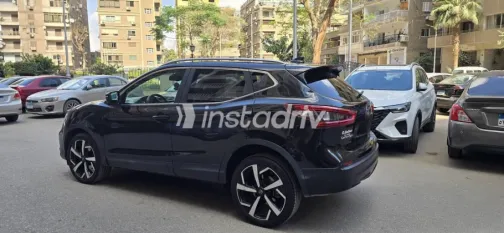 Nissan Qashqai 2020 White Used for Sale - 3
