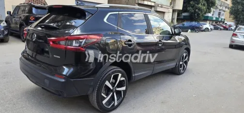 Nissan Qashqai 2020 White Used for Sale - 4