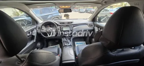 Nissan Qashqai 2020 White Used for Sale - 10