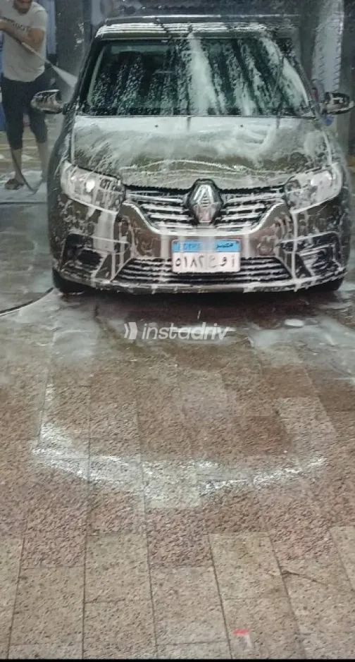 Renault Logan 2018 White Used for Sale - 5