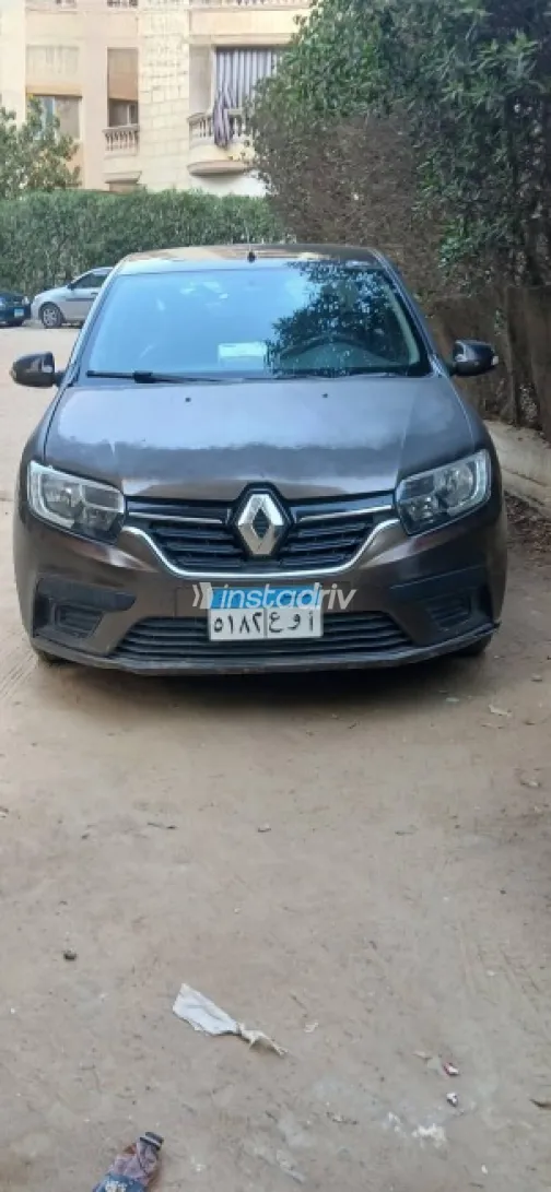 Renault Logan 2018 White Used for Sale - 6