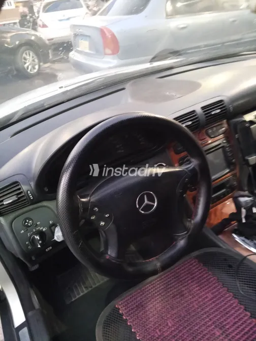 Mercedes C 180 2003 Gray Used for Sale - 2