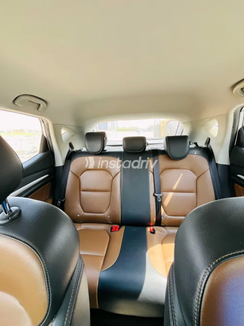 MG ZS 2021 White Used for Sale - 6