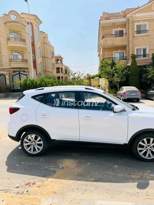 MG ZS 2021 White Used for Sale - 7