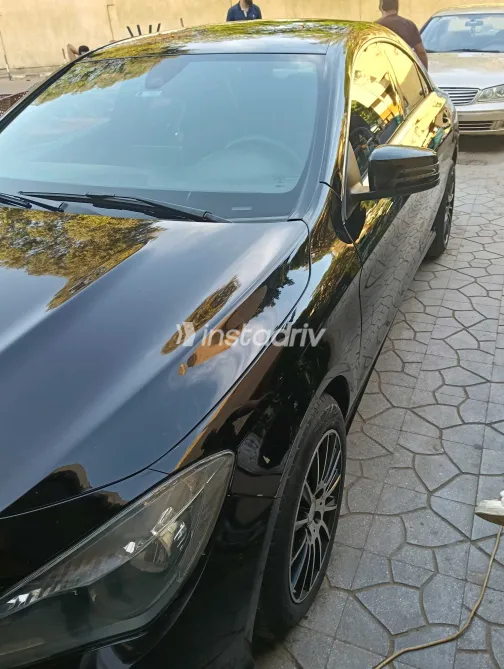 مرسيدس CLA 180 2015 أسود مستعملة للبيع - 5
