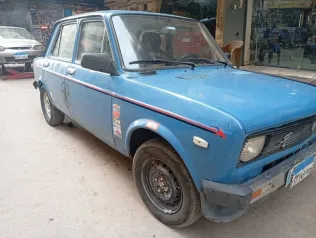 فيات 128 1985 أزرق غامق مستعملة للبيع