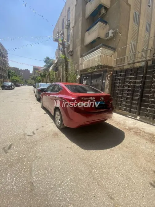 Hyundai Elantra 2013 Burgundy Used for Sale - 3