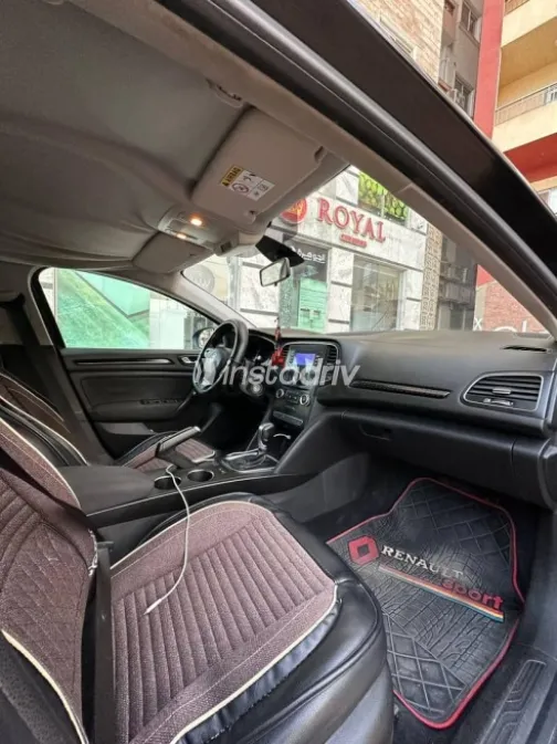 Renault Megane 2017 Black Used for Sale - 4