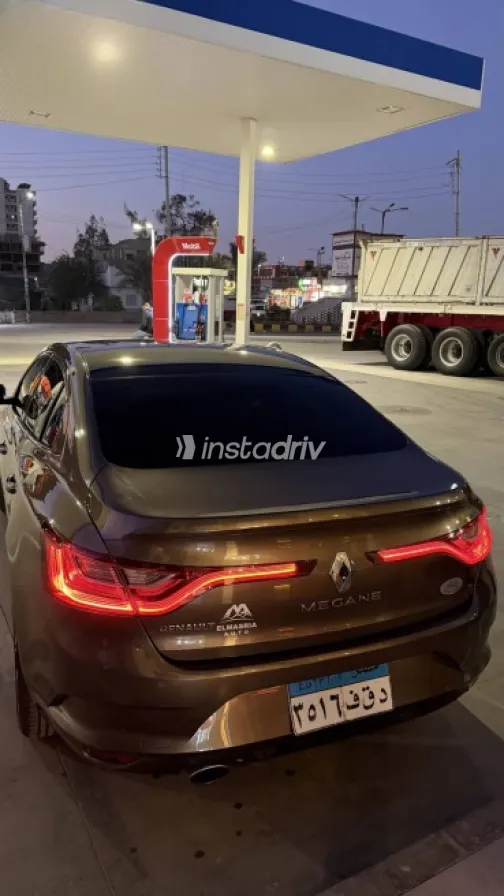 Renault Megane 2021 Brown Used for Sale - 4