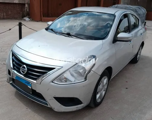 Nissan Sunny 2019 Silver Used for Sale - 1