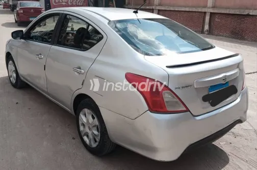 Nissan Sunny 2019 Silver Used for Sale - 4