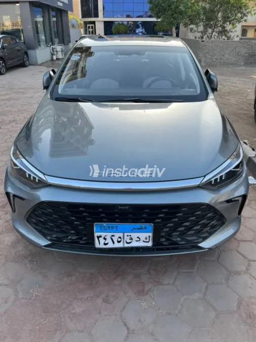 Baic U5 plus 2025 Gray Used for Sale - 1
