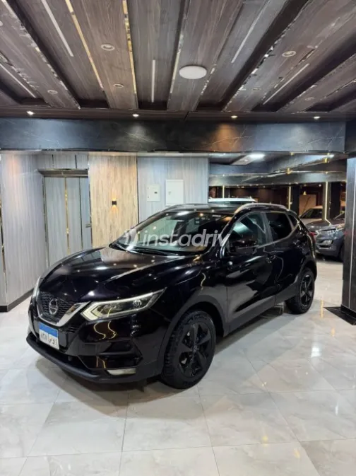 Nissan Qashqai 2021 Brown Used for Sale - 2