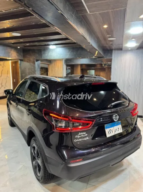 Nissan Qashqai 2021 Brown Used for Sale - 6