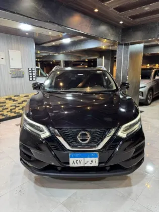 Nissan Qashqai 2021 Brown Used for Sale