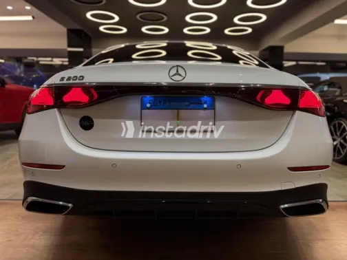 مرسيدس E 200 2024 أبيض مستعملة للبيع - 6