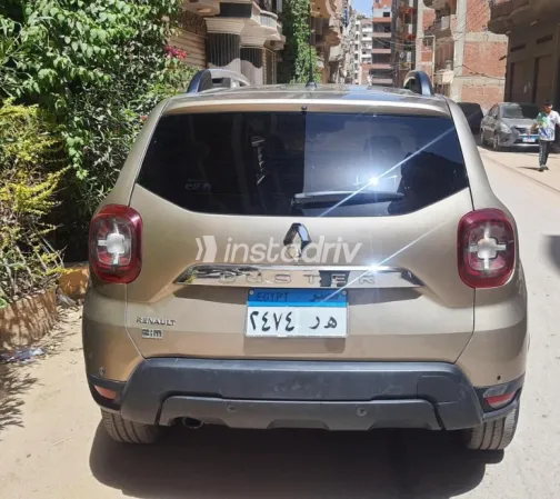 Renault Duster 2019 White Used for Sale - 7