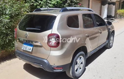 Renault Duster 2019 White Used for Sale - 8