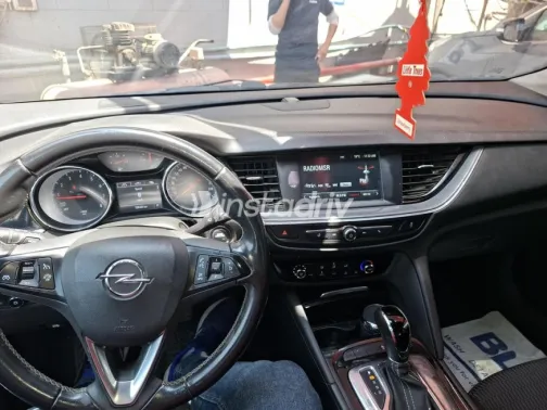 Opel Insignia 2018 White Used for Sale - 7