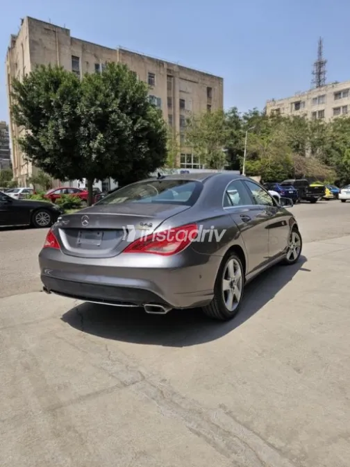 مرسيدس CLA 180 2014 فضي مستعملة للبيع - 3
