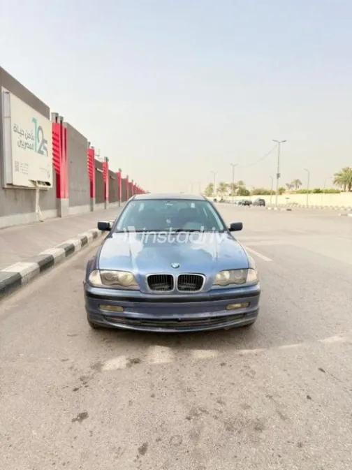 بي ام دبليو 318 2000 رمادي مستعملة للبيع - 1