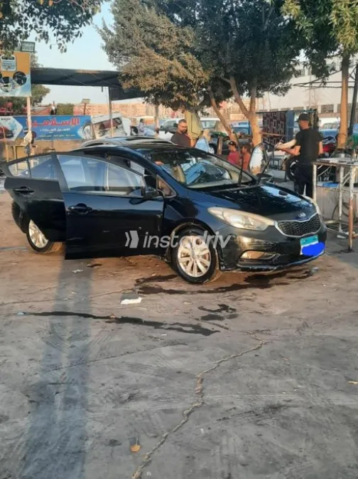 Kia Cerato 2013 Black Used for Sale - 1