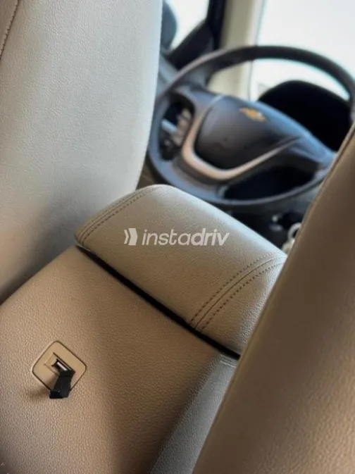 شيفروليه أوبترا 2019 أبيض مستعملة للبيع - 5