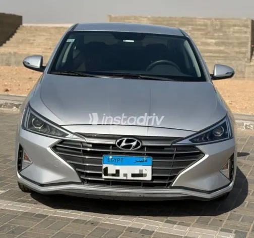 Hyundai Elantra 2025 Silver Used for Sale - 1