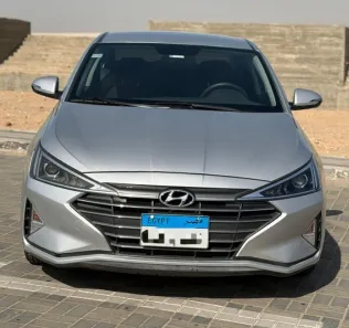Hyundai Elantra 2025 Silver Used for Sale