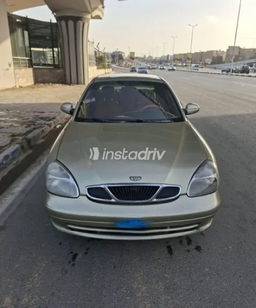 دايو نوبيرا 2002 بيج مستعملة للبيع - 1