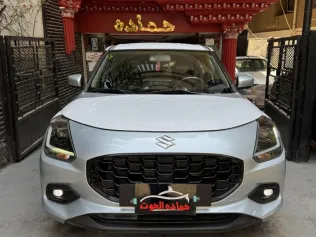 سوزوكى سويفت 2025 فضي مستعملة للبيع