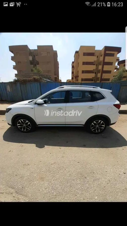 MG Rx5 2019 White Used for Sale - 5