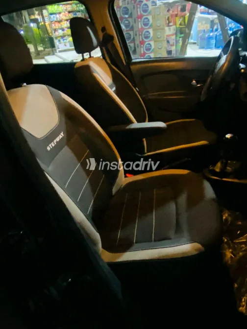 Renault Sandero Step Way 2023 Gray Used for Sale - 1