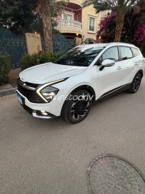 Kia Sportage 2023 White Used for Sale - 6