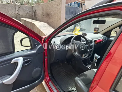Renault Sandero Step Way 2014 White Used for Sale - 6