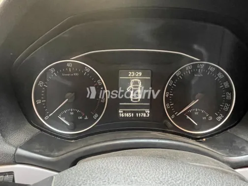 Skoda Octavia 2011 Beige Used for Sale - 3